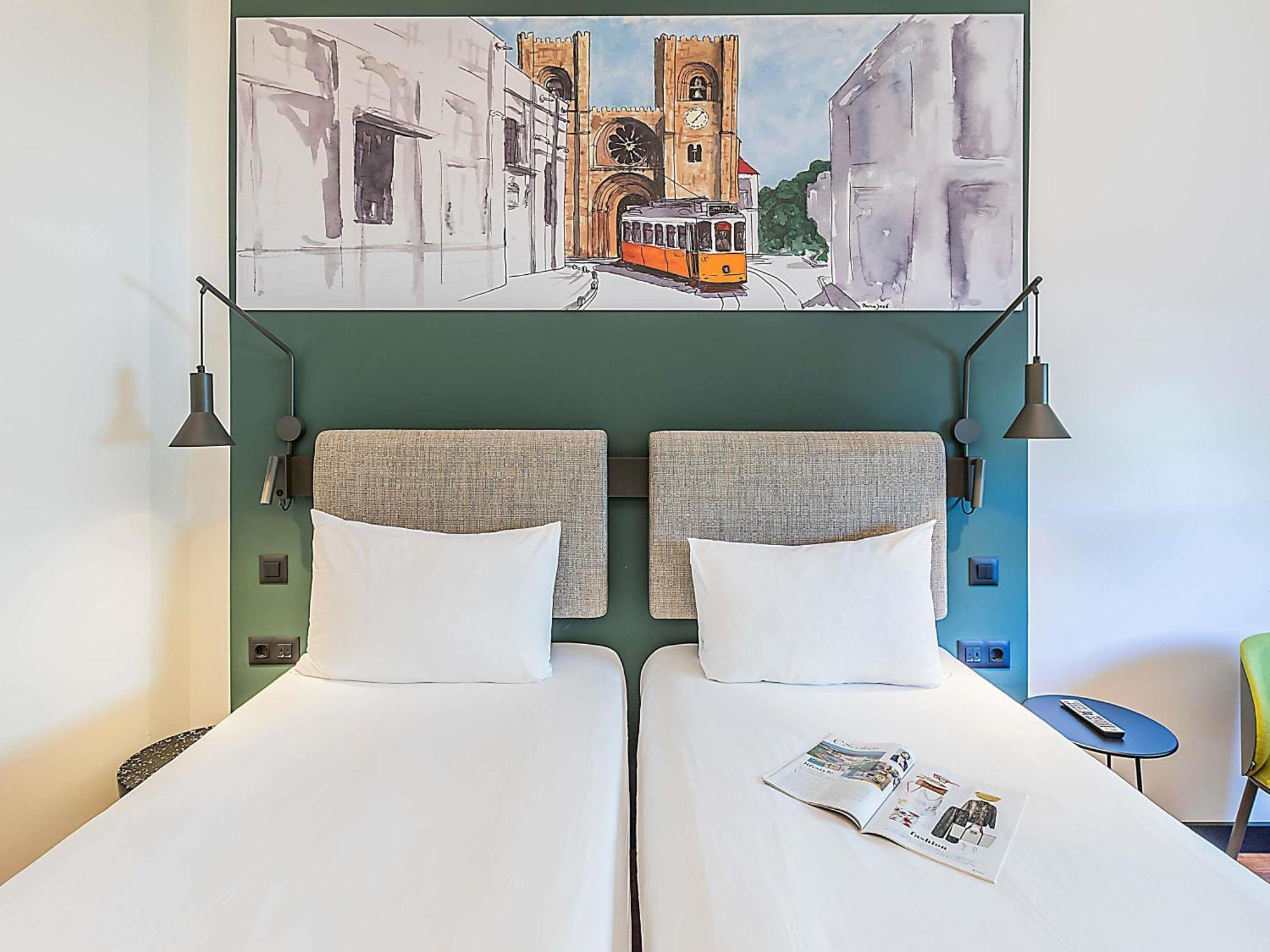 Quarto Twin Standard